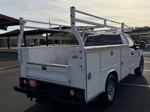 Used 2020 Ford F350 XL w/ Power Equipment Group image 5