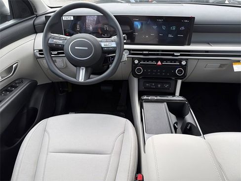 New 2026 Hyundai Tucson SEL image 23