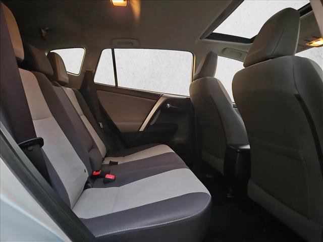 Used 2015 Toyota RAV4 XLE AWD/4WD image 20