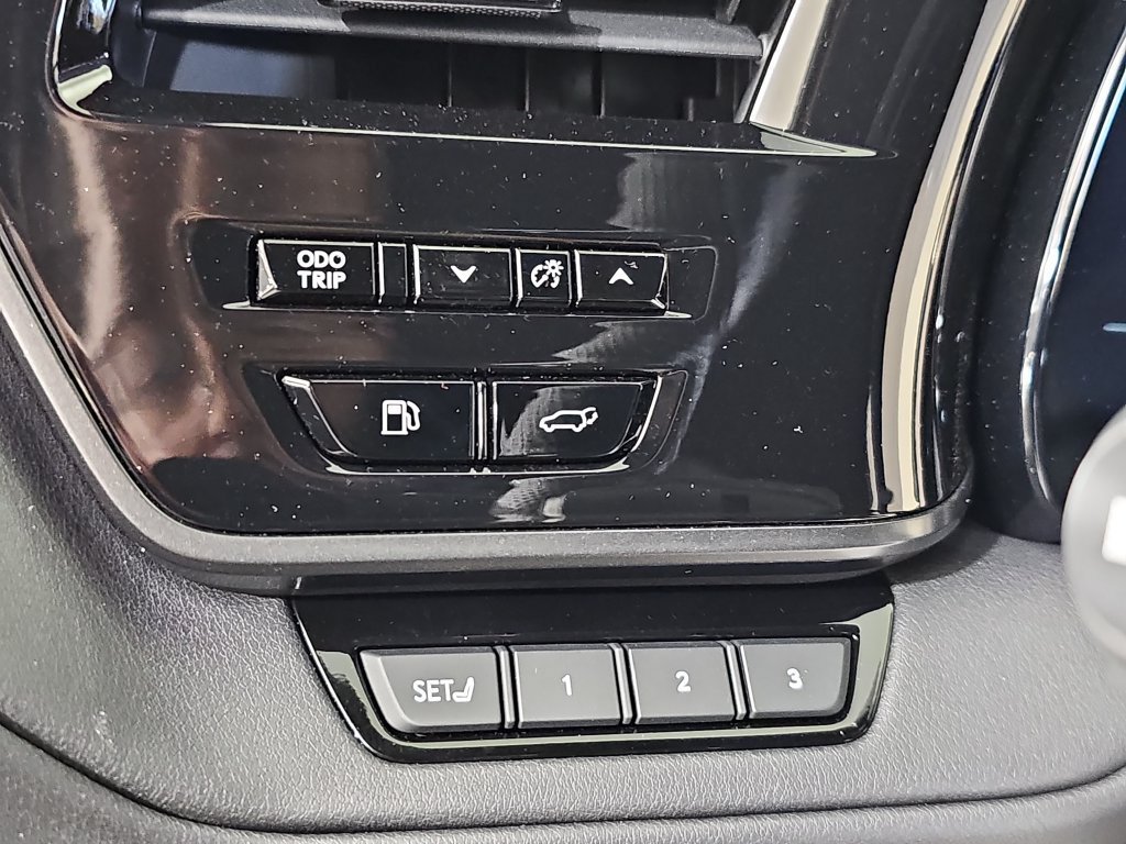 New 2026 Lexus TX 500h AWD image 25