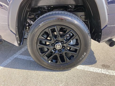 Certified 2025 Toyota Tundra Limited image 19