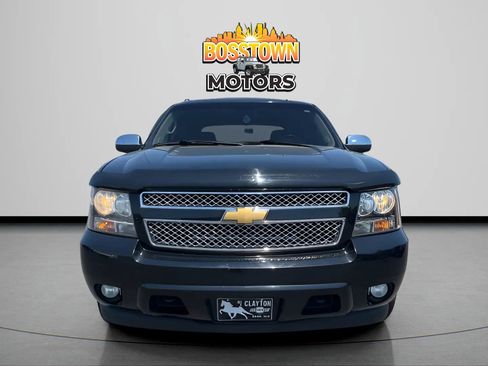 Used 2013 Chevrolet Avalanche LTZ AWD/4WD image 8