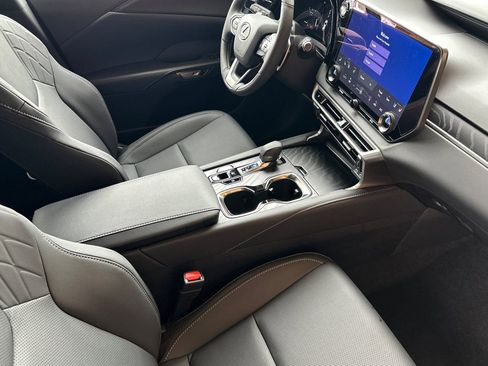 New 2026 Lexus RX 350 FWD image 19