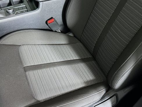 Certified 2023 Kia Sorento LX AWD/4WD image 18