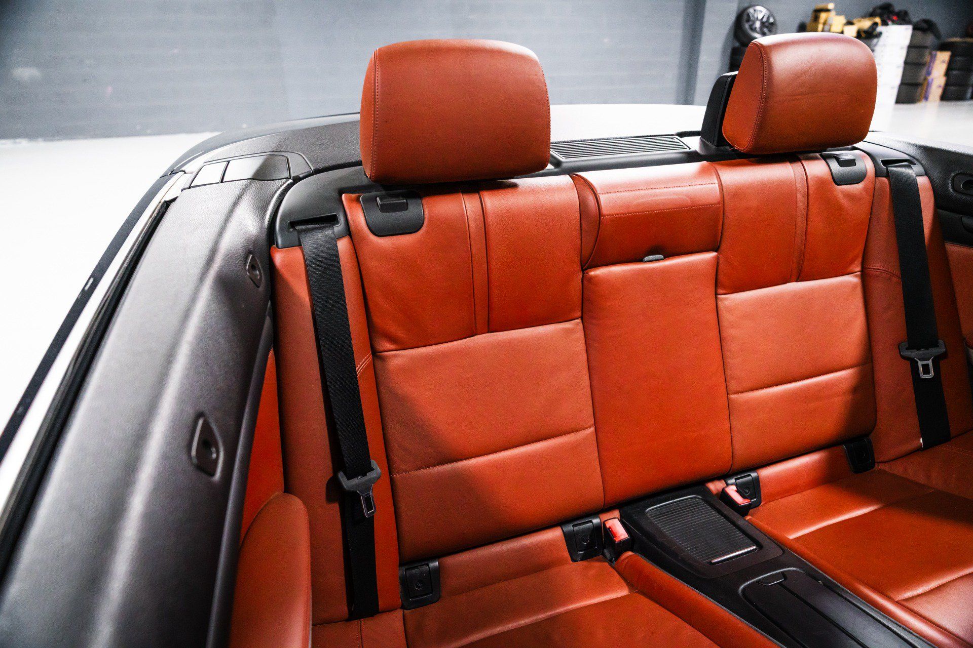 Used 2011 BMW M3 Convertible RWD image 33