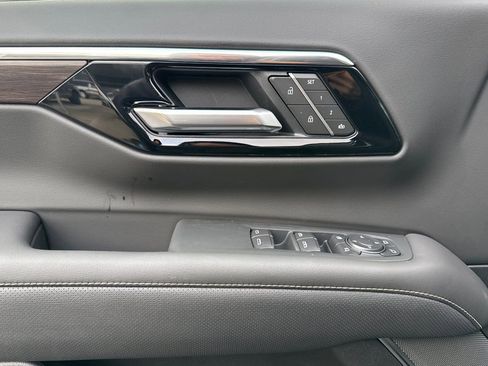 New 2026 Chevrolet Tahoe Premier image 10