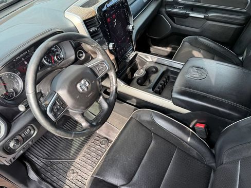 Used 2019 RAM 1500 Laramie AWD/4WD image 41