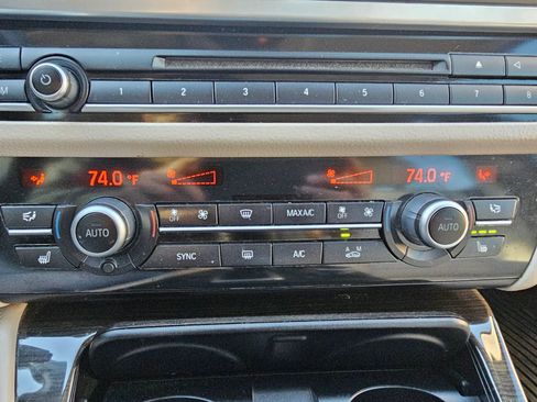 Used 2014 BMW 535i xDrive 535i xDrive Sedan 4D image 21