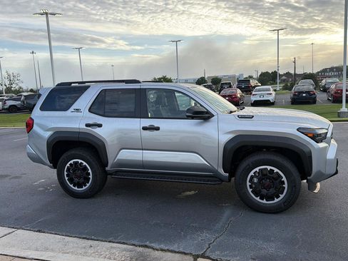 New 2026 Toyota 4Runner TRD Off-Road Premium AWD/4WD image 7
