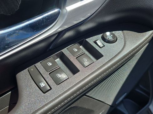 Used 2016 GMC Terrain Denali FWD image 27