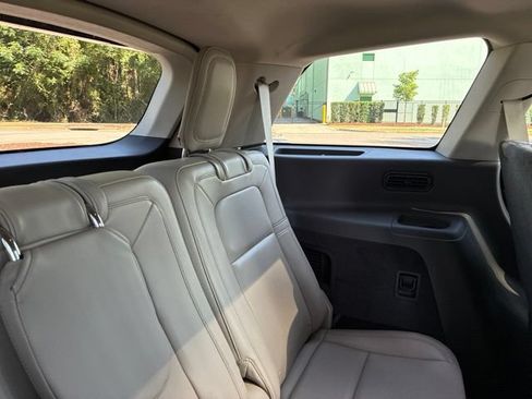 Certified 2024 Lincoln Aviator Reserve AWD/4WD image 25