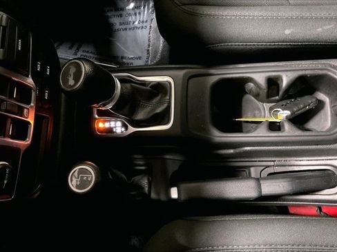 Used 2023 Jeep Wrangler Unlimited Sport AWD/4WD image 41