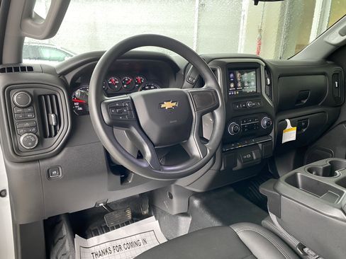 Used 2025 Chevrolet Silverado 1500 W/T w/ WT Value Package image 30