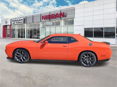 Used 2022 Dodge Challenger GT w/ Blacktop Package image 7