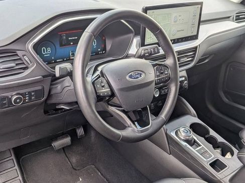 Used 2024 Ford Escape Platinum AWD/4WD image 11