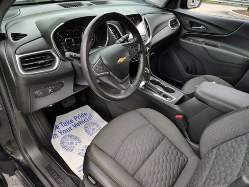 Certified 2018 Chevrolet Equinox LT FWD image 16