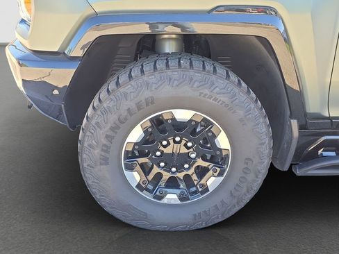 Used 2024 GMC Hummer EV 3X w/ Extreme Off-Road Package AWD/4WD image 4