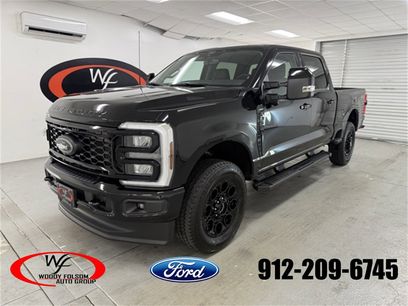 New 2026 Ford F350 Lariat w/ Black Appearance Package