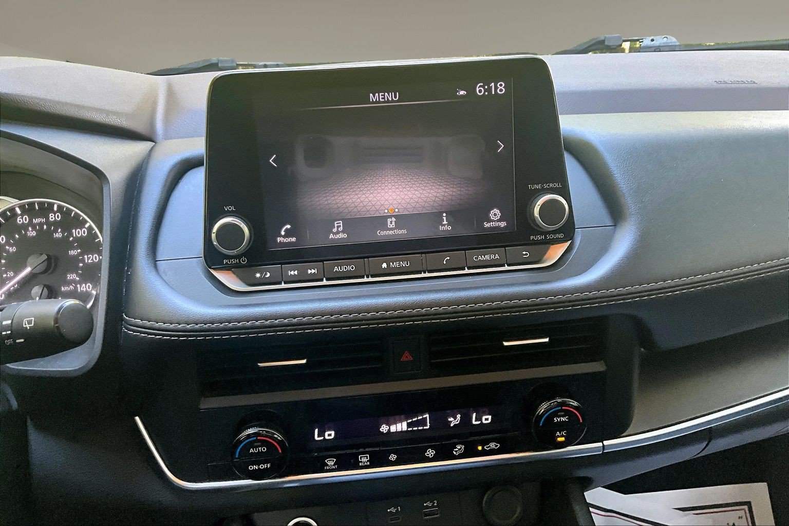 Used 2023 Nissan Rogue SV AWD/4WD image 10