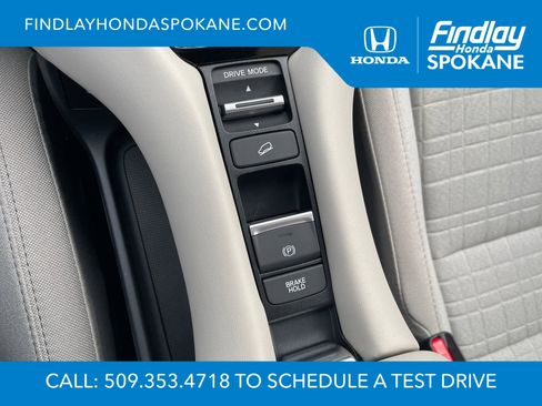 Used 2026 Honda HR-V LX image 17