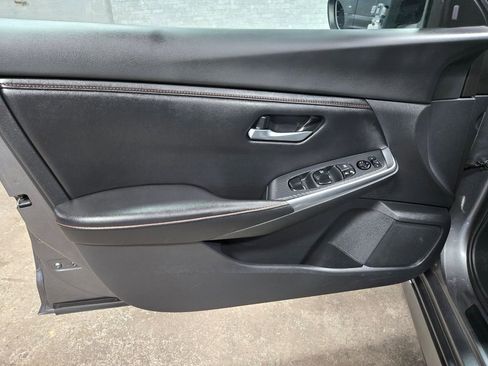 Used 2021 Nissan Sentra SR FWD image 7