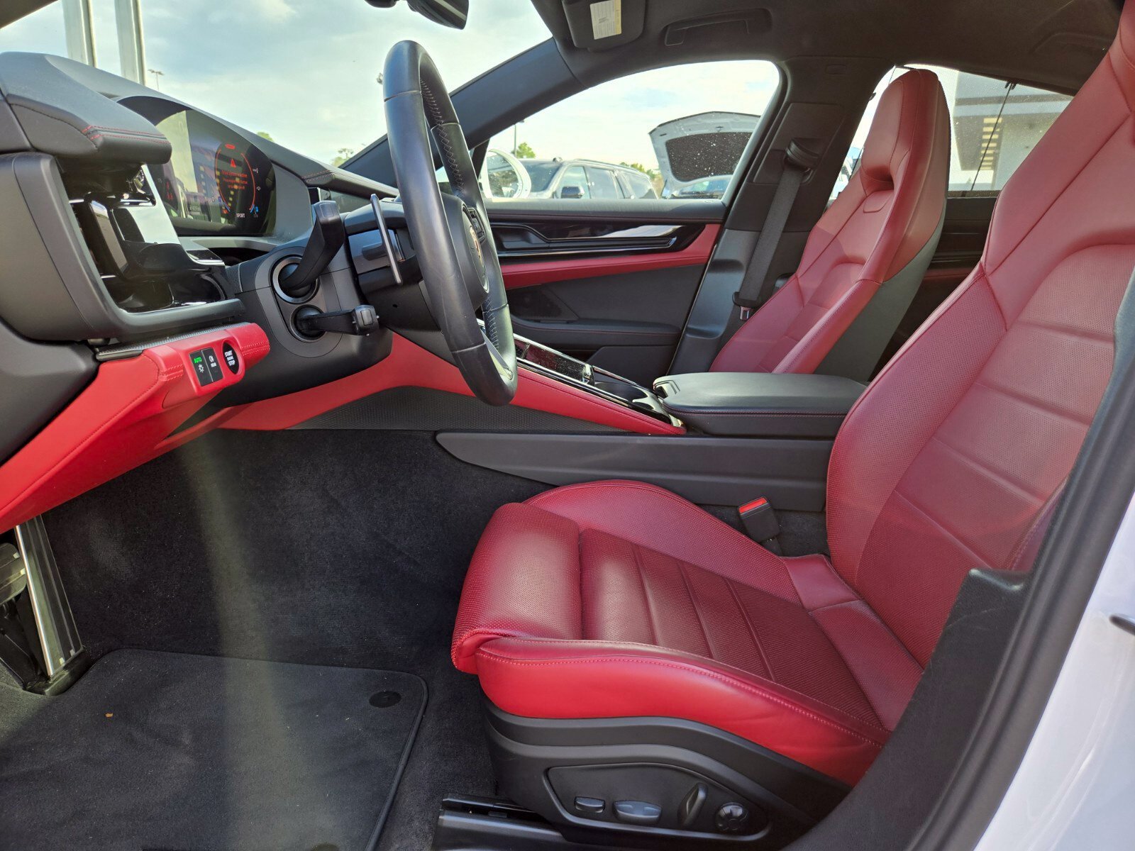 Used 2024 Porsche Panamera 4 AWD/4WD image 9