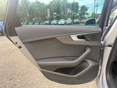 Used 2019 Audi A4 2.0T Premium FWD image 12