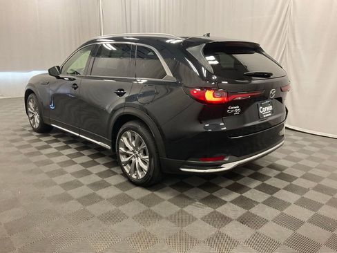 Used 2024 MAZDA CX-90 3.3 Turbo w/ Premium Package AWD/4WD image 4