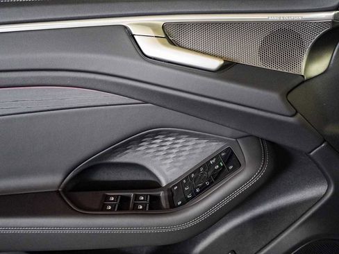 New 2026 Audi A6 Premium Plus AWD/4WD image 21