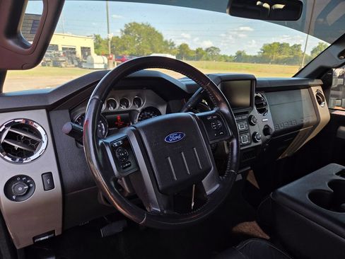 Used 2015 Ford F350 Lariat AWD/4WD image 17