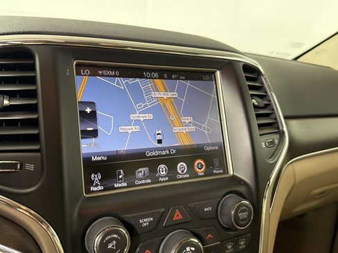 Used 2017 Jeep Grand Cherokee Limited RWD image 21