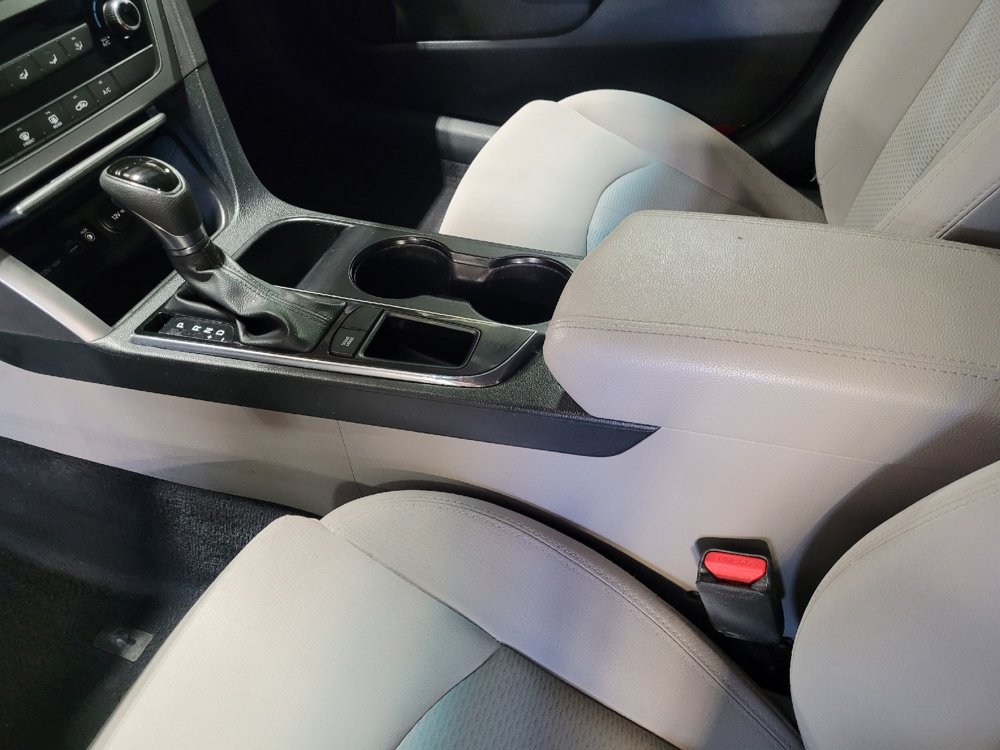 Used 2016 Hyundai Sonata SE FWD image 26