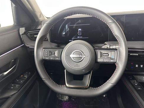 New 2025 Nissan Kicks SR w/ Illumination Package image 22