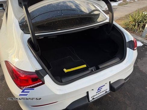 Used 2023 Mercedes-Benz CLA 250 4MATIC image 22