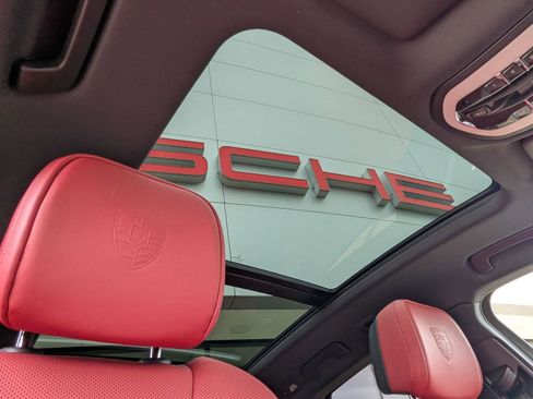 New 2026 Porsche Macan S AWD/4WD image 27