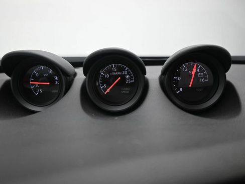 Used 2024 Nissan Z Performance w/ Floor Mat Package RWD image 39