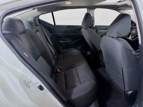 Certified 2023 Nissan Altima 2.5 SV w/ SV Premium Package FWD image 24