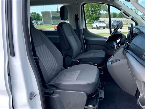 Used 2024 Ford Transit 350 XLT RWD image 9