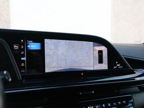 Used 2021 Cadillac Escalade ESV Sport w/ Driver Assist Tech Package image 65