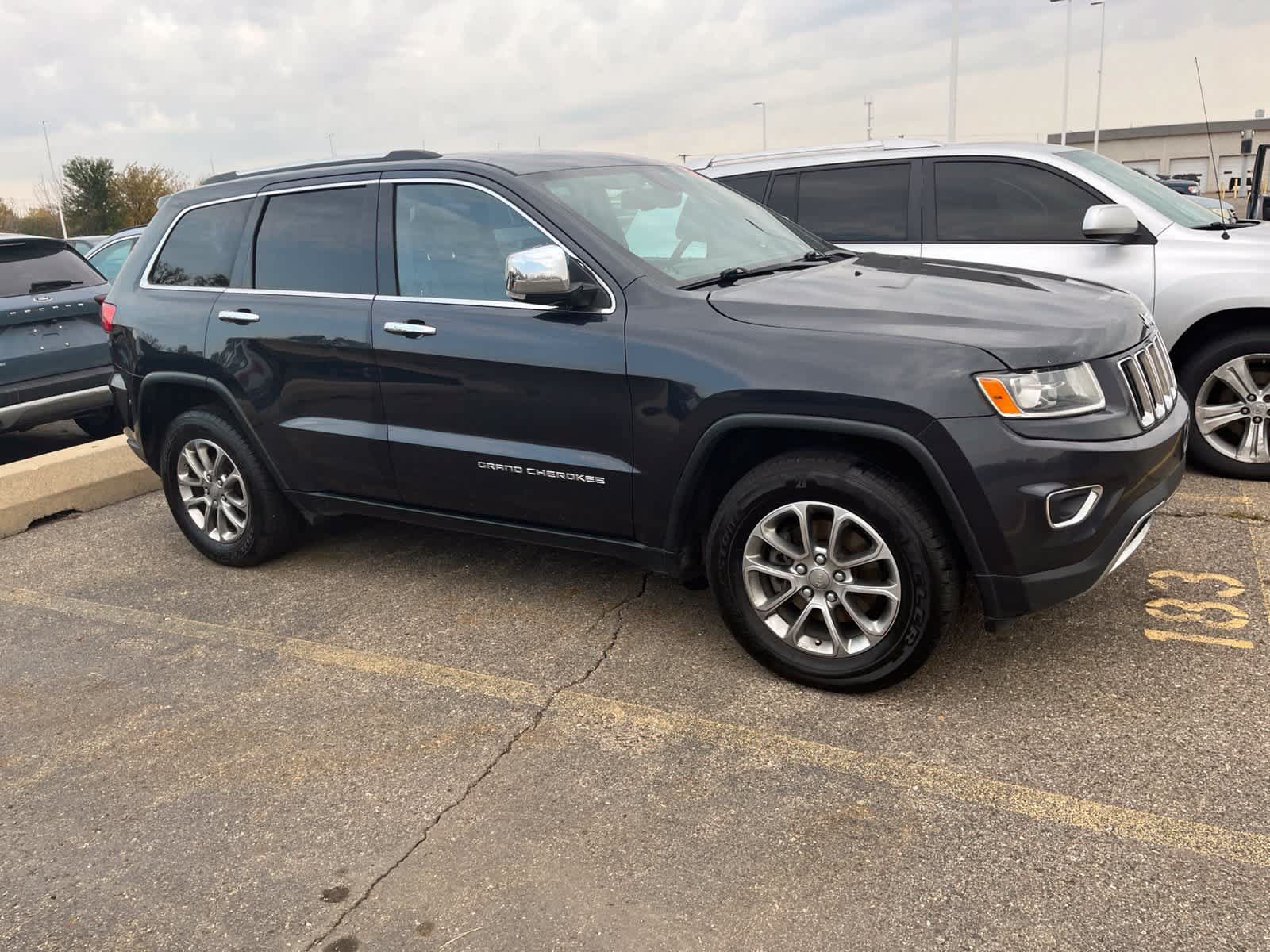 Used 2015 Jeep Grand Cherokee Limited AWD/4WD image 18