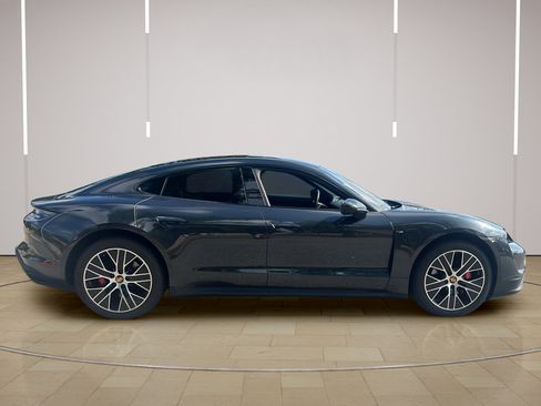 Certified 2020 Porsche Taycan 4S AWD/4WD image 8