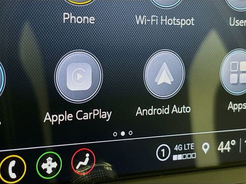 Certified 2021 Chevrolet Camaro LT w/ Technology Package image 13