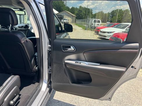 Used 2017 Dodge Journey GT FWD image 34