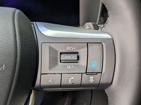 Used 2025 INFINITI QX60 Luxe w/ Black Edition image 17