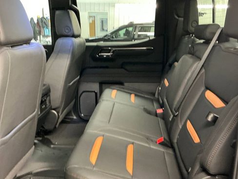 Certified 2026 GMC Sierra 1500 AT4 w/ AT4 Premium Package image 27