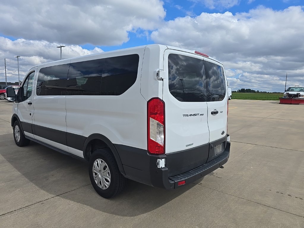 Used 2023 Ford Transit 350 XLT RWD image 7