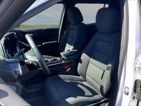 Used 2025 Chevrolet Equinox LT image 13