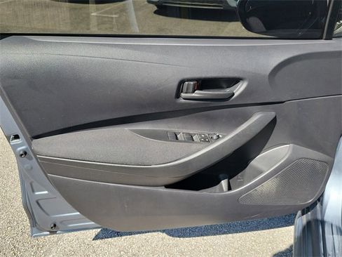 Used 2023 Toyota Corolla LE image 11