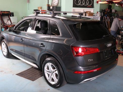 Used 2018 Audi Q5 2.0T Premium AWD/4WD image 16