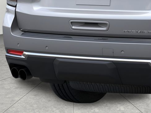 New 2026 Chevrolet Suburban Premier image 14